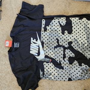 Limited Edition Streetwear Nike Army T-shirts